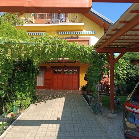 Hotel Anna Ilona Vendeghaz Badacsonytomaj Exteriér fotografie
