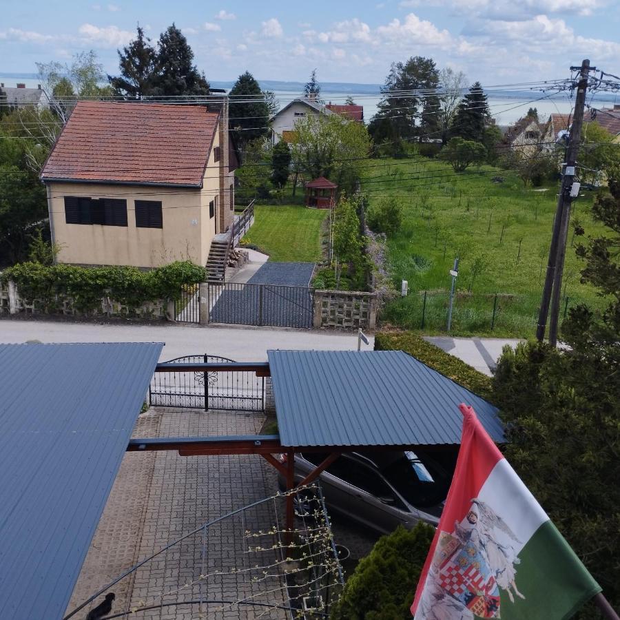 Hotel Anna Ilona Vendeghaz Badacsonytomaj Exteriér fotografie