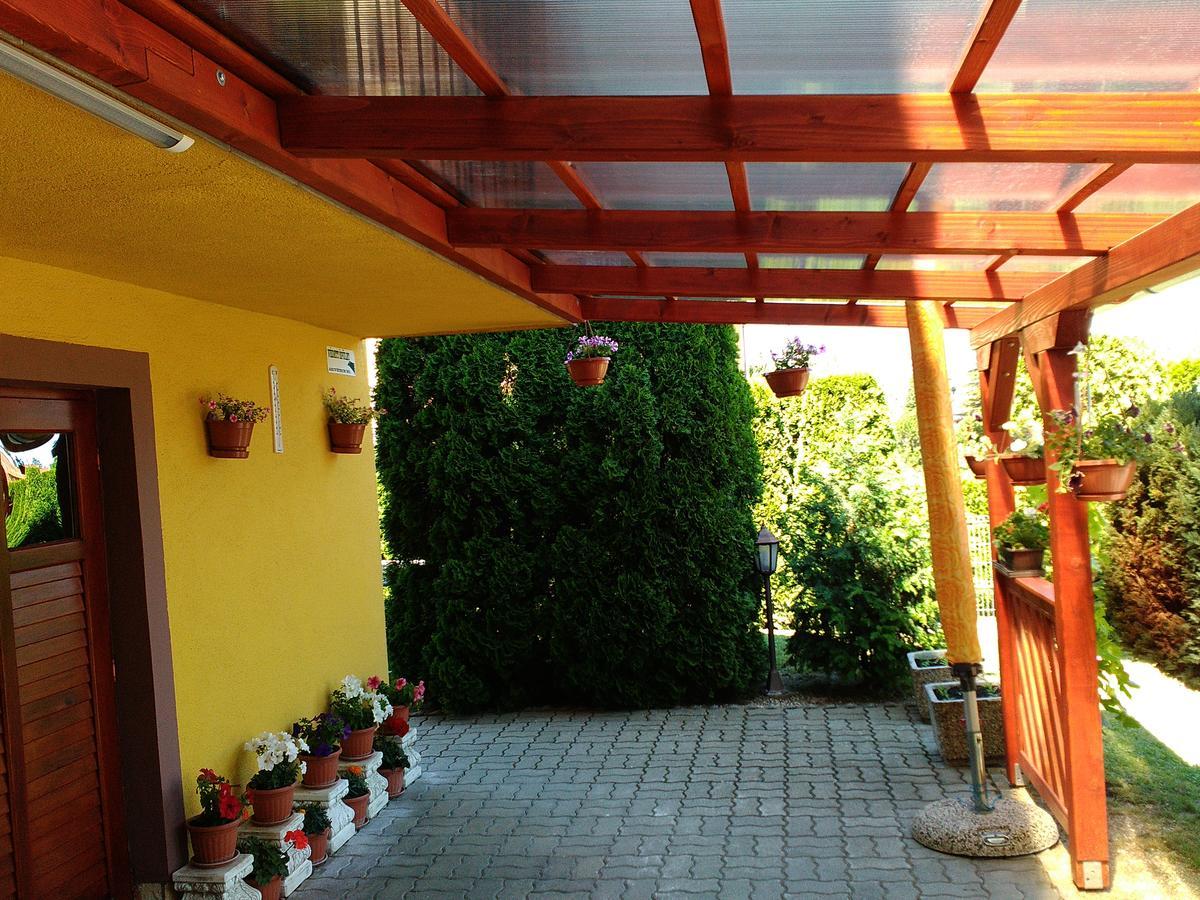 Hotel Anna Ilona Vendeghaz Badacsonytomaj Exteriér fotografie